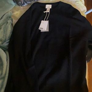 Cashmere black sweater